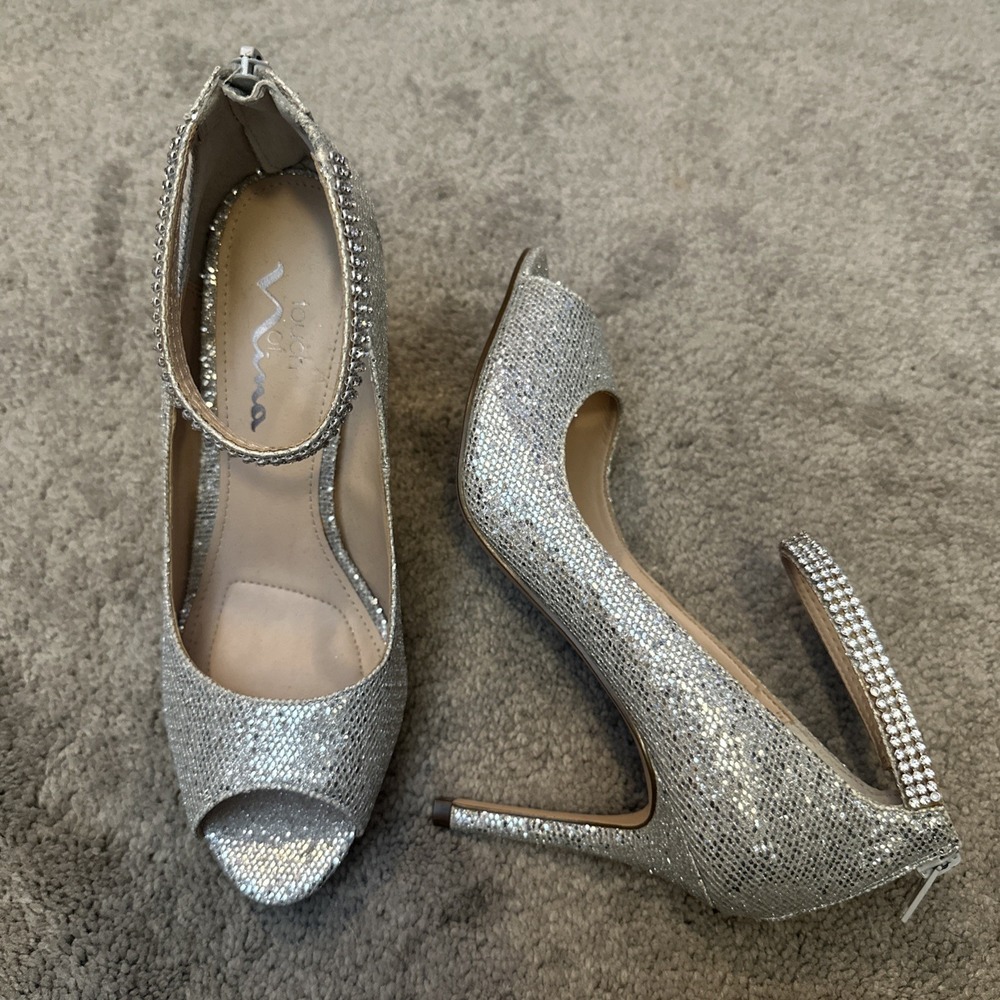 Touch Of Nina Silver Rhinestone Ankle Strap Heels Womens Size 6.5